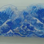 Tsunami, Desenho sobre caixa de acrílico, 40 x 90 cm, 2009.