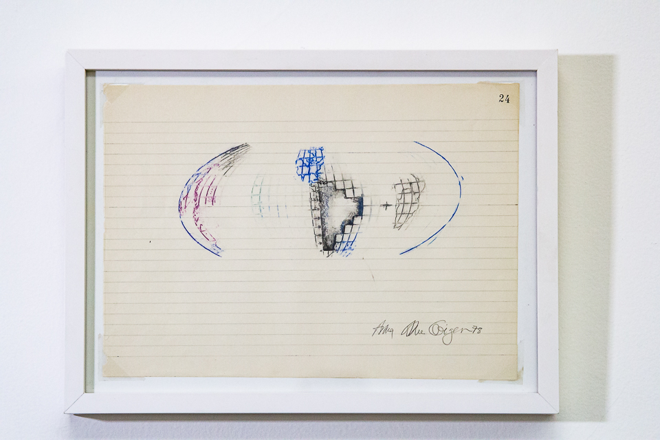 Equação, Frottage, Grafite e lápis de cor sobre folha de caderno, 22 x 32 cm, 1978.