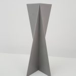 Sérvulo Esmeraldo, Sem Título, Escultura em aço inox, jateado, 44 x 18,5 x 18,5 cm, 1989 / 2014