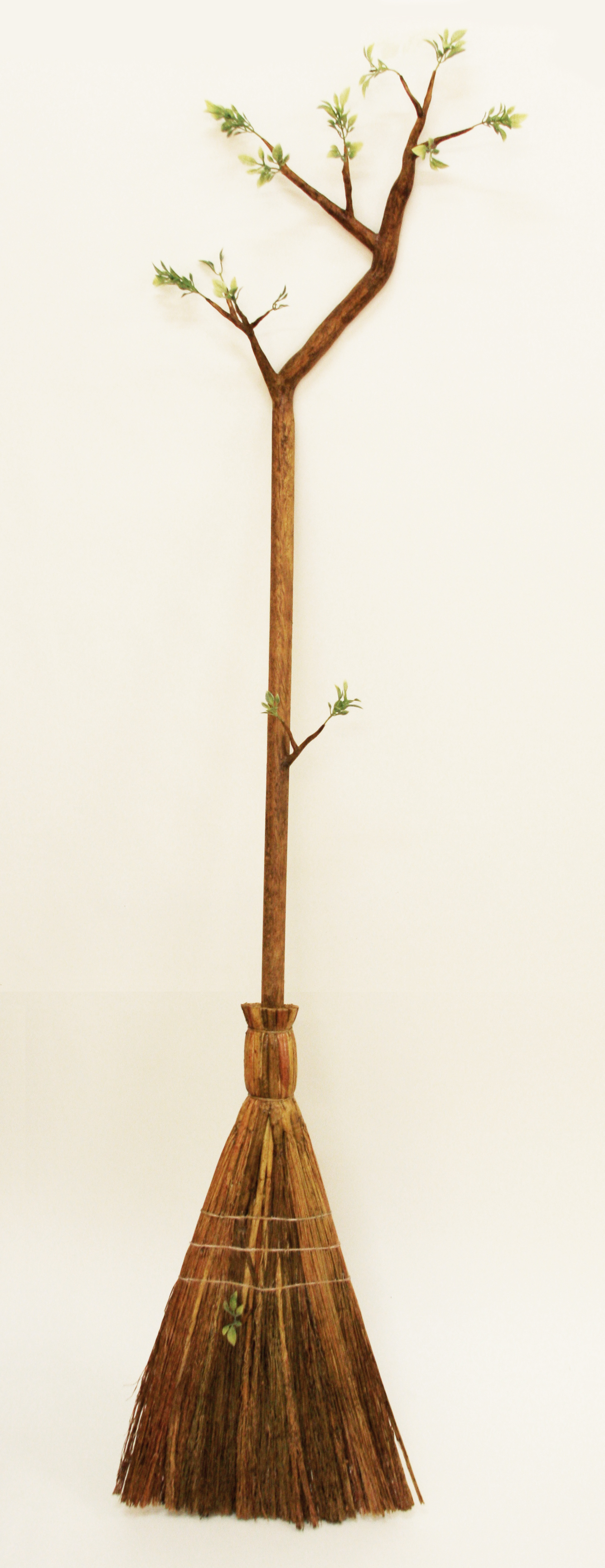 Camille Kachani, Sem Título, Tecnica mista, 146 x 38 x 17 cm, 2013.