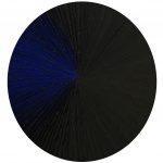 Marcos Coelho Benjamim, Roda, Zinco oxidado pintado em Azul e preto, 110 cm de diâmetro, 2015.
